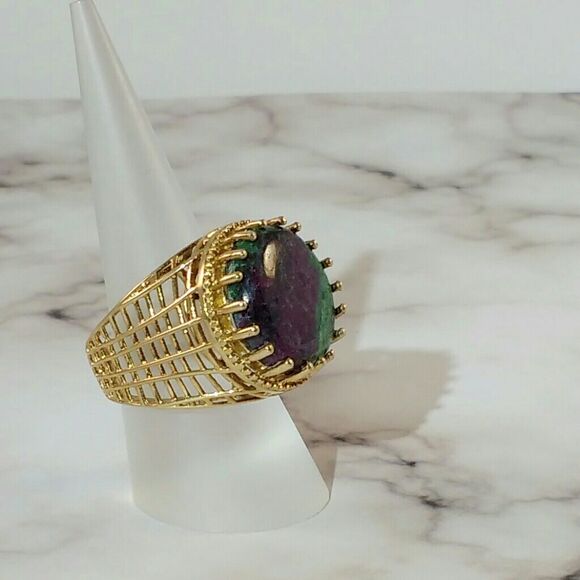 Ruby Zoisite 21 Carats Ring 14k YG over Silver Size 7 - Picture 4 of 6